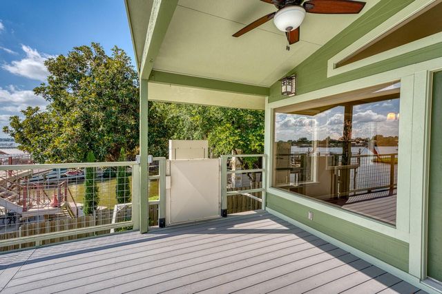 207 Princess Terrace, Sunrise Beach, TX 78643