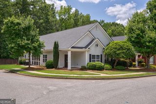 2196 Eisenhower Avenue, Bogart, GA 30622