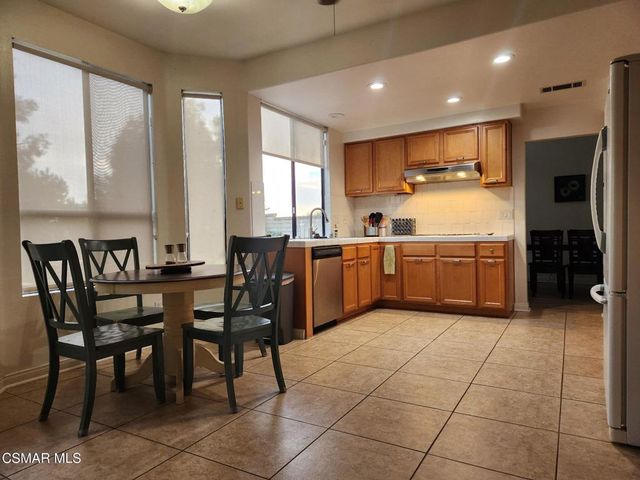 4708 Via Cupertino, Camarillo, CA 93012