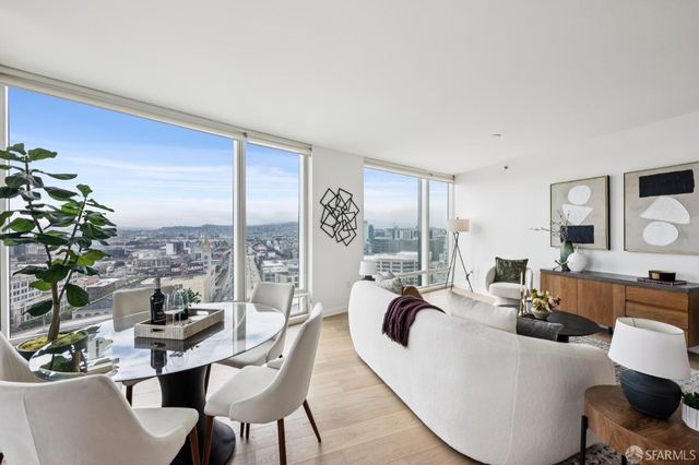 425 1st Street 2003, San Francisco, CA 94105