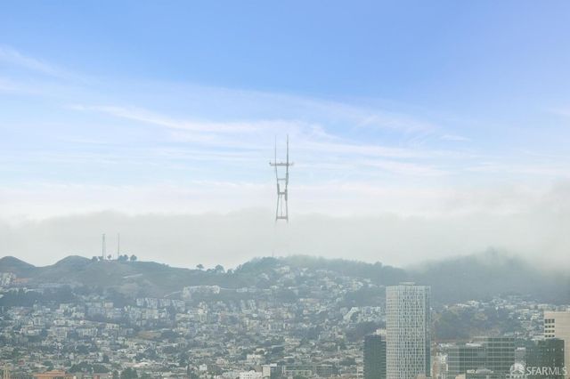 425 1st Street 2003, San Francisco, CA 94105
