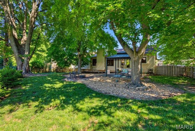 14 Minden Court, St Charles, MO 63301