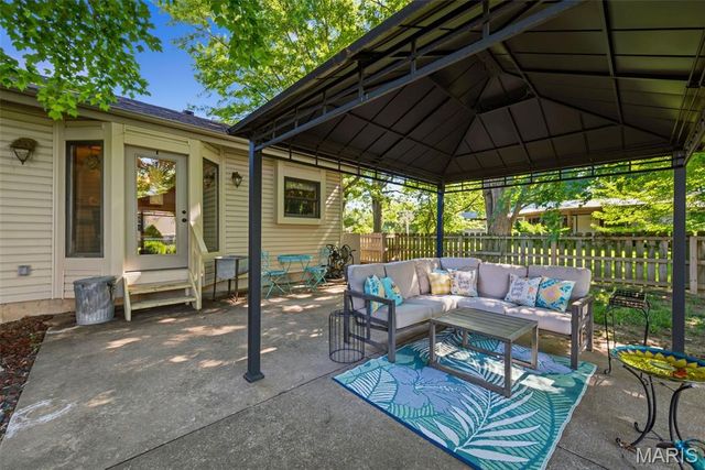 14 Minden Court, St Charles, MO 63301