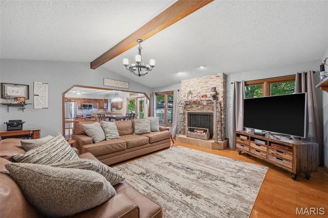 14 Minden Court, St Charles, MO 63301