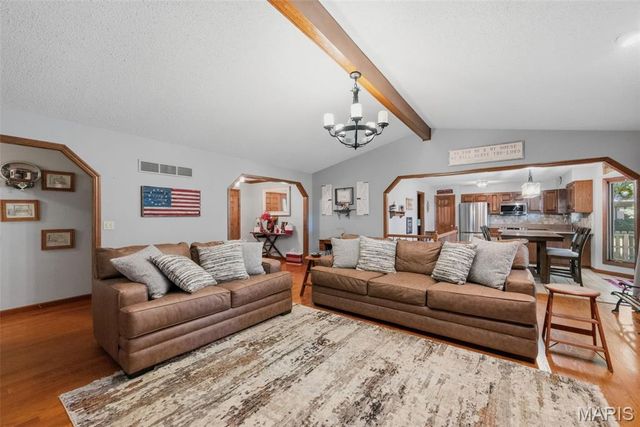 14 Minden Court, St Charles, MO 63301