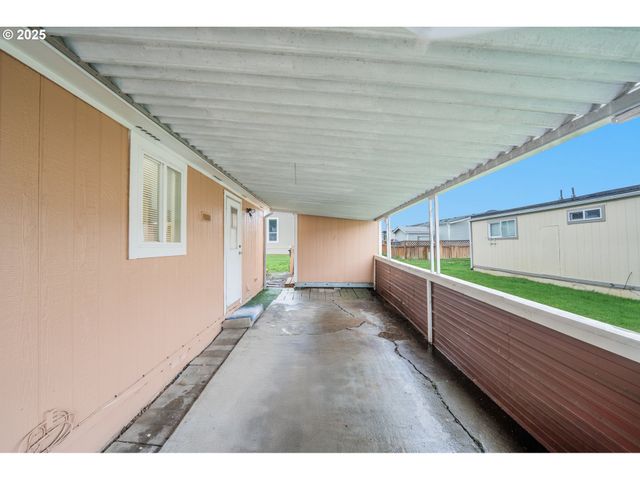 428 Sw BOSTON Way 73, Beaverton, OR 97006