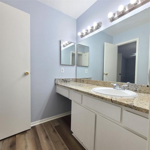 10101 S Gessner Road 416, Houston, TX 77071