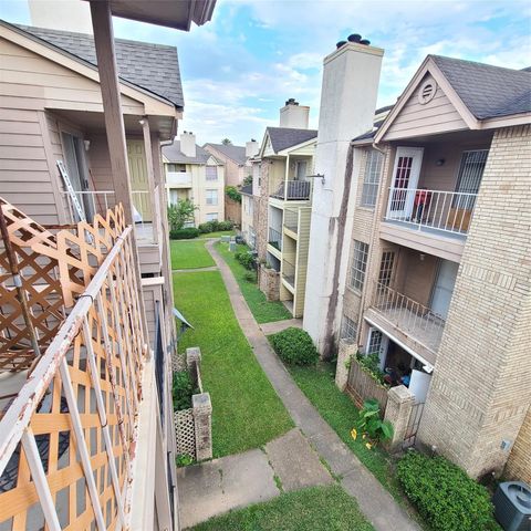 10101 S Gessner Road 416, Houston, TX 77071