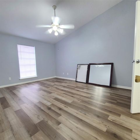10101 S Gessner Road 416, Houston, TX 77071