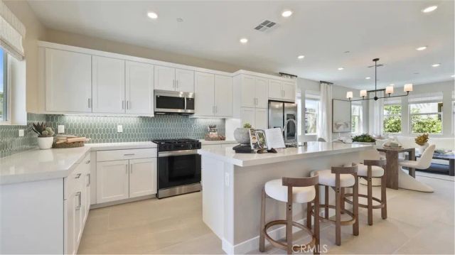 26843 Serif Place, Valencia, CA 91381