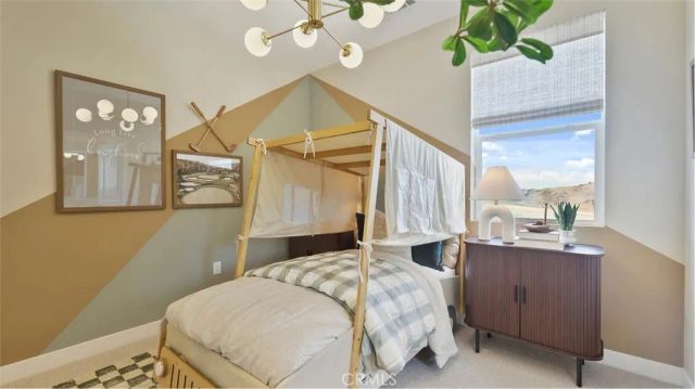 26843 Serif Place, Valencia, CA 91381