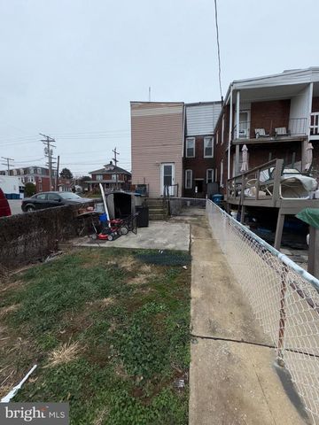 1415 W KING ST, York, PA 17404