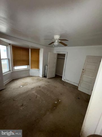 1415 W KING ST, York, PA 17404