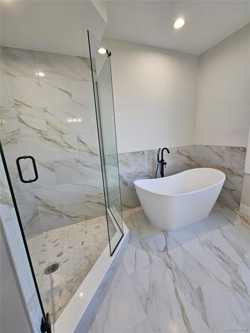 4147 River Pointe Drive, St. Clair Township, MI 48079