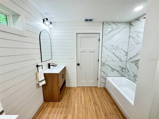 823 NW 13TH AVENUE, Ocala, FL 34475