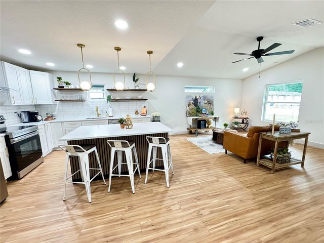 823 NW 13TH AVENUE, Ocala, FL 34475