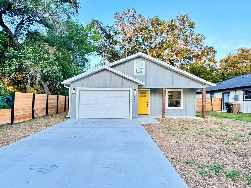 823 NW 13TH AVENUE, Ocala, FL 34475