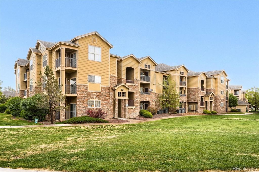 17346 Nature Walk Trail 208, Parker, CO 80134