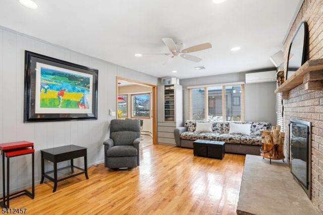 301 Denman Rd, Cranford Twp., NJ 07016