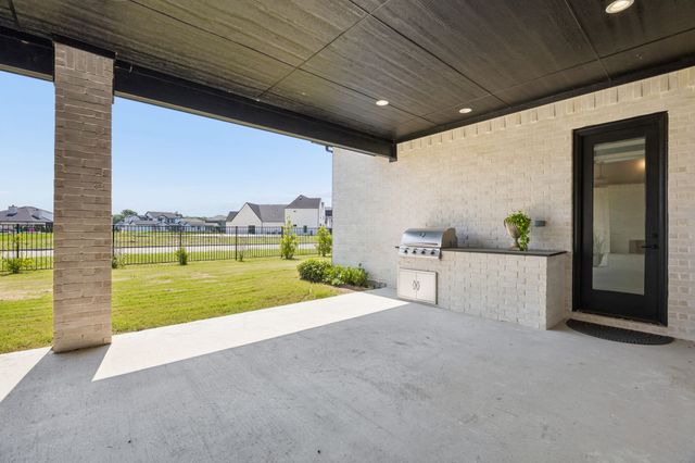 2027 Noe Boulevard, Heath, TX 75126