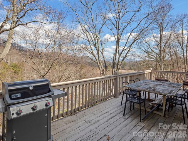 109 Poppy Lane, Asheville, NC 28803