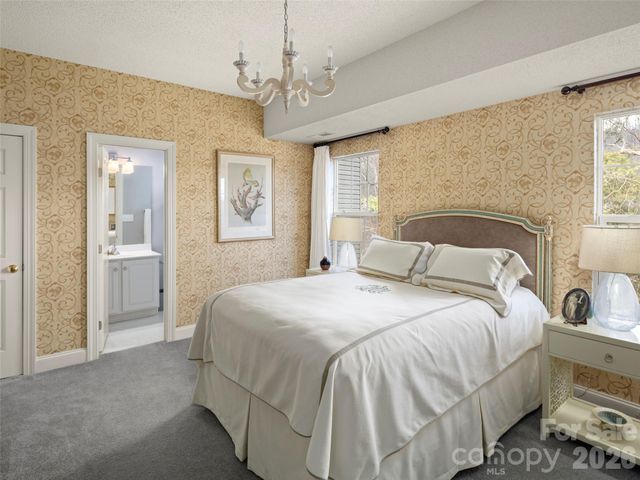 109 Poppy Lane, Asheville, NC 28803