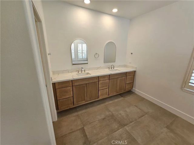 131 Brooks Court, Simi Valley, CA 93065