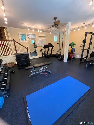 42 Anvill Road, Fairfield, CT 06890