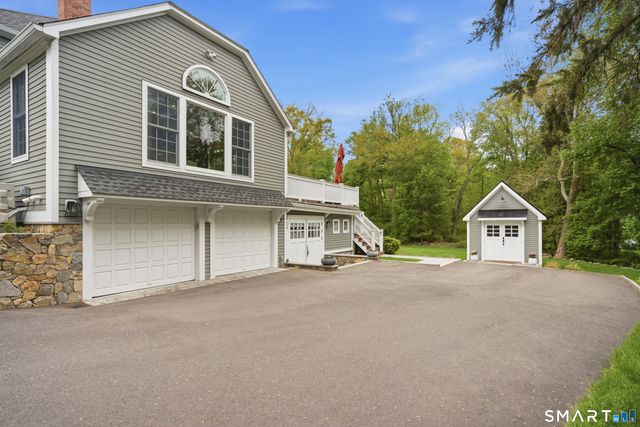 42 Anvill Road, Fairfield, CT 06890