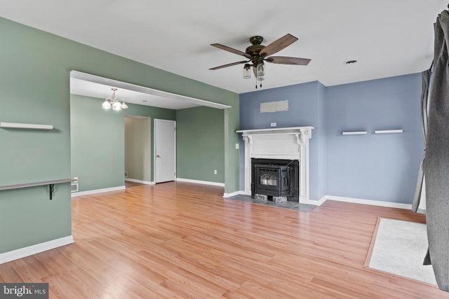 1142 PHEASANT DR N, Carlisle, PA 17013