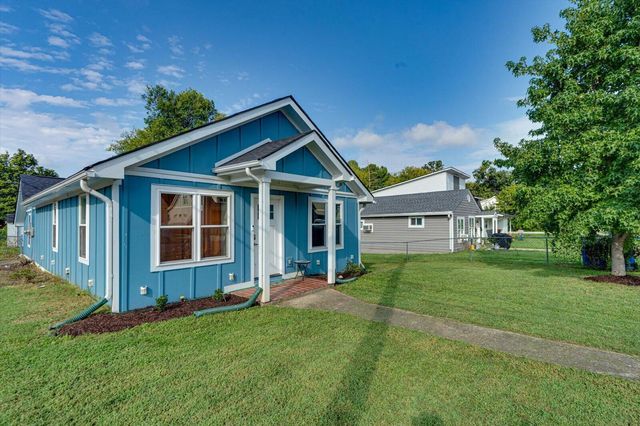 1814 E 13th Street, Chattanooga, TN 37404