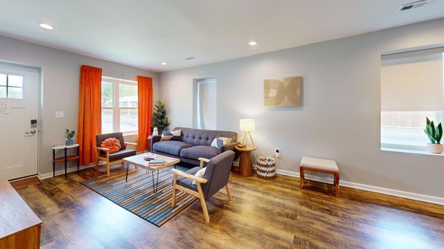 1814 E 13th Street, Chattanooga, TN 37404