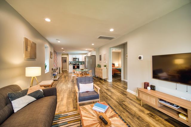 1814 E 13th Street, Chattanooga, TN 37404