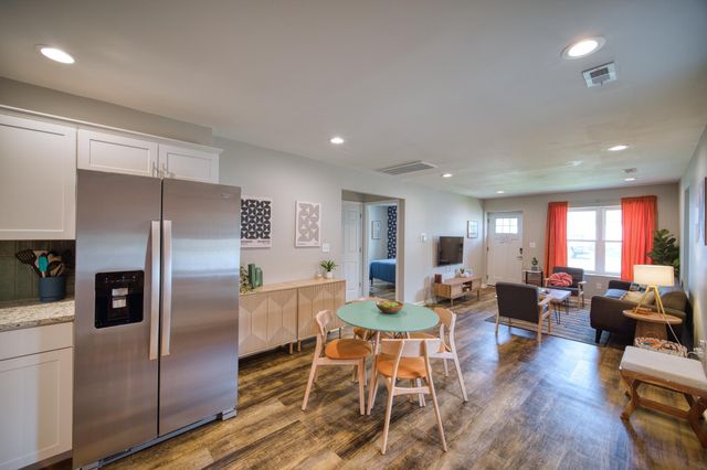 1814 E 13th Street, Chattanooga, TN 37404