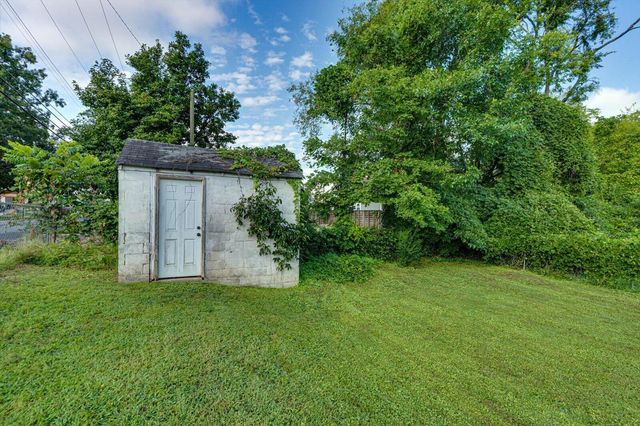 1814 E 13th Street, Chattanooga, TN 37404