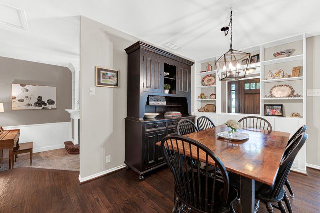 8835 Larchwood Drive, Dallas, TX 75238