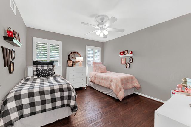 8835 Larchwood Drive, Dallas, TX 75238