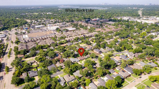 8835 Larchwood Drive, Dallas, TX 75238