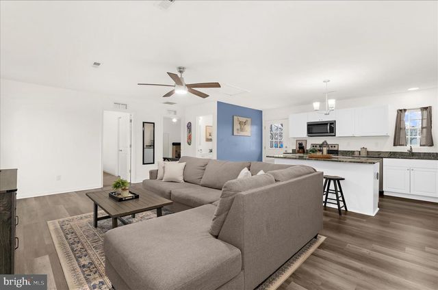 301 LINCOLN DR, Chestertown, MD 21620