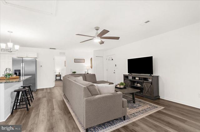 301 LINCOLN DR, Chestertown, MD 21620