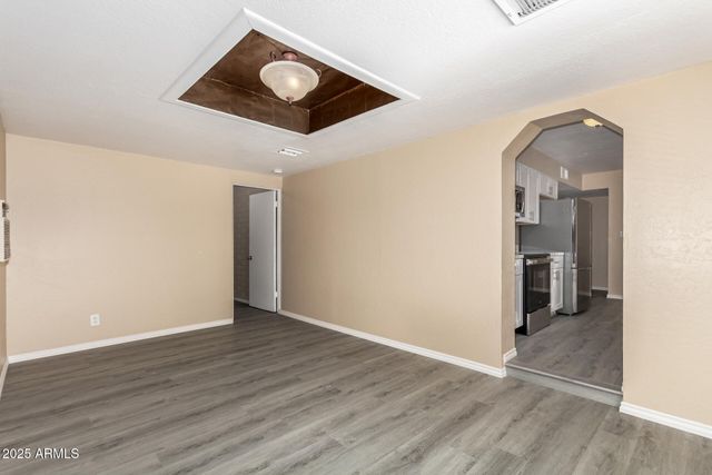 749 S LAZONA Drive, Mesa, AZ 85204