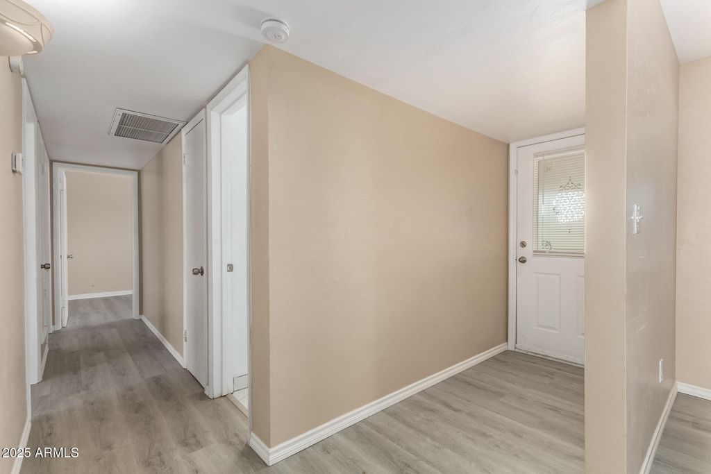 749 S LAZONA Drive, Mesa, AZ 85204