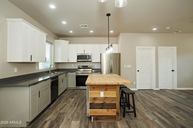 4850 E OSWEGO Street, Rimrock, AZ 86335