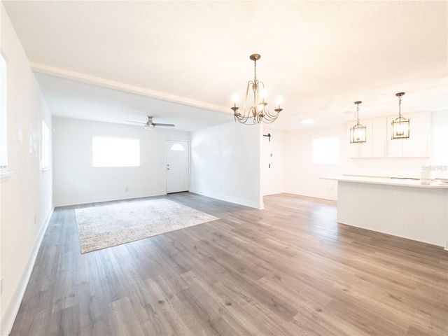 23548 FRANKLIN AVENUE, Sorrento, FL 32776