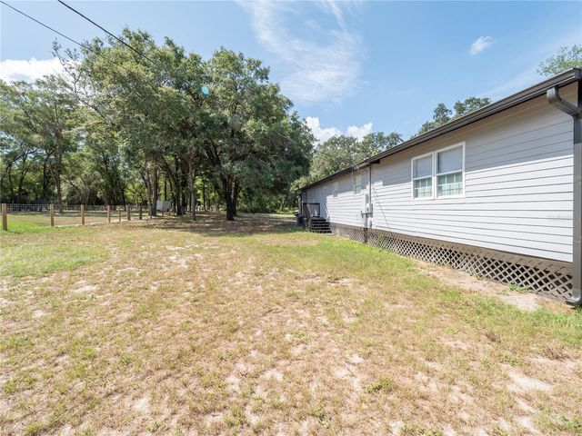 23548 FRANKLIN AVENUE, Sorrento, FL 32776
