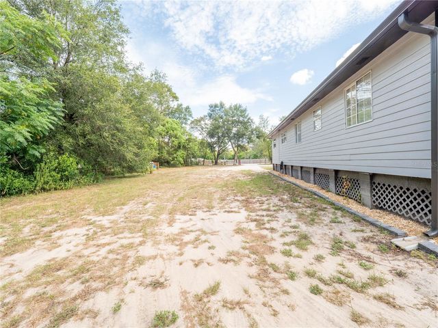 23548 FRANKLIN AVENUE, Sorrento, FL 32776
