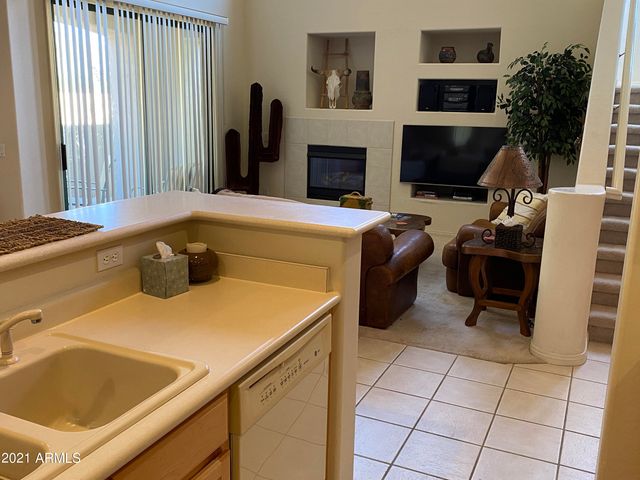 19550 N GRAYHAWK Drive 1024, Scottsdale, AZ 85255