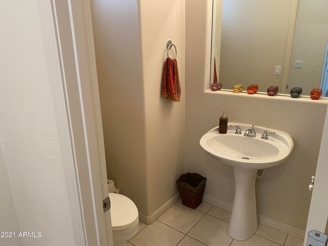 19550 N GRAYHAWK Drive 1024, Scottsdale, AZ 85255