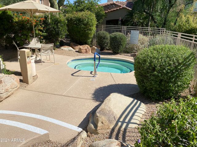 19550 N GRAYHAWK Drive 1024, Scottsdale, AZ 85255