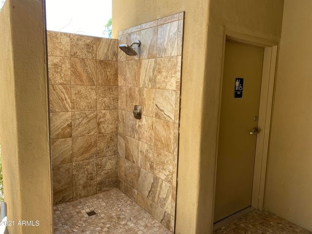 19550 N GRAYHAWK Drive 1024, Scottsdale, AZ 85255